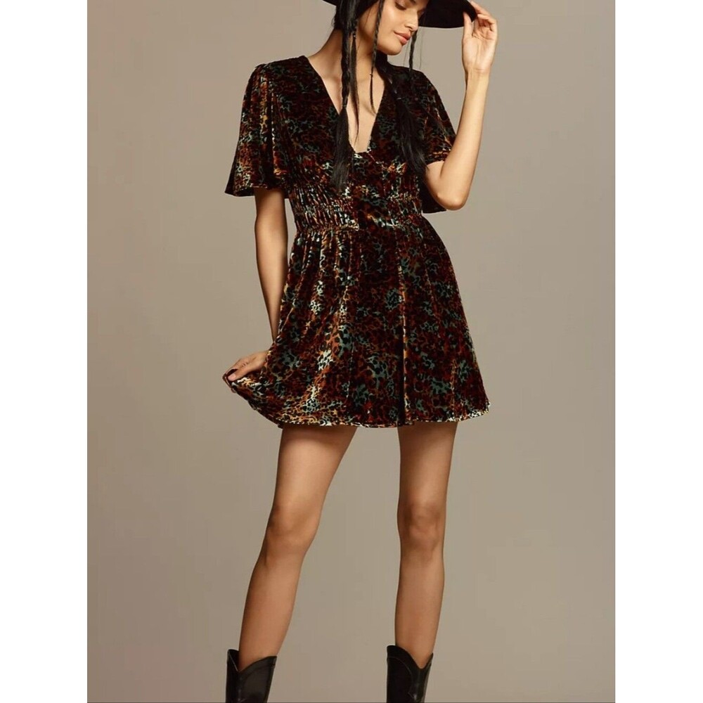 By Anthropologie Short-Sleeve Velvet Mini Leopard Print V-Neck Dress Brown/Teal